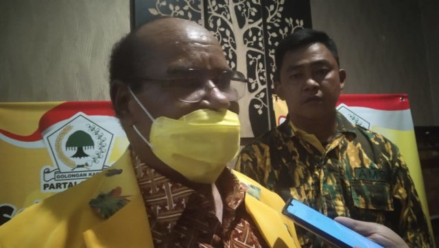 Ketua terpilih DPD Partai Golkar Papua Barat Lamberthus Jitmau, foto : Yanti/Balleo News