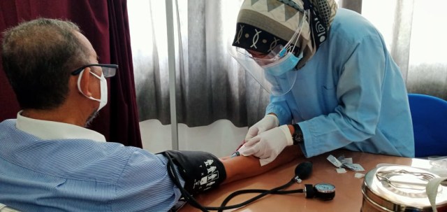 Pelaksanaan donor plasma konvalasen di UTD PMI Provinsi Lampung, Senin (1/3) | Foto : Istimewa