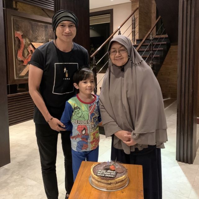 Ulang Tahun Bareng, 5 Artis Ini Punya Tanggal Lahir Sama dengan Orang Tersayang (584590)