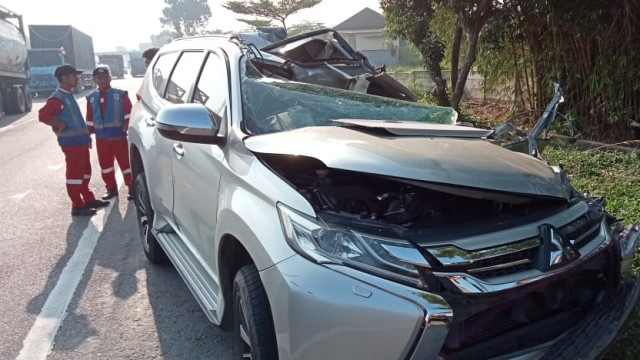 Pajero Sport Tabrak Truk Kontainer di Tol Tebing Tinggi, Sumut, 1 Orang Tewas (79778)