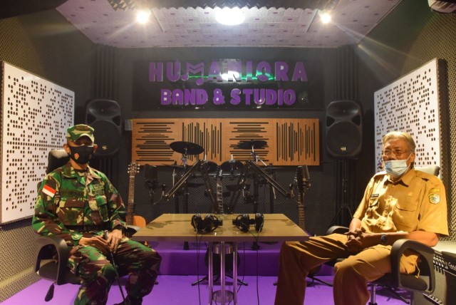 Dandim Sintang Bangun Studio Musik, Bupati: Sangat Bermanfaat untuk Anak Muda (62112)