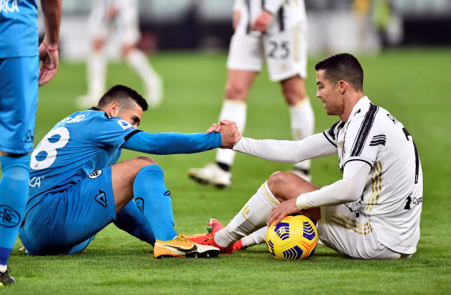 Spezia vs Crotone: Prediksi Line Up, Head to Head, & Jadwal Tayang (221191)