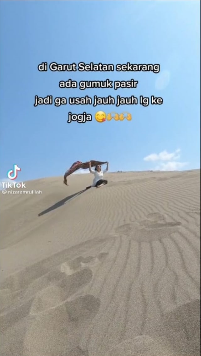 Viral Gumuk Pasir Tungtung Karang di Garut Foto: TikTok @nizaramrullah