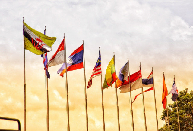 Ilustrasi bendera negara anggota ASEAN. Foto: Pixabay
