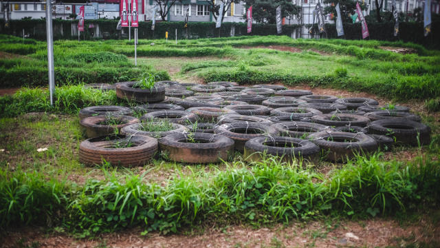 Obstacle Sirkuit Off Road Sector X Xclub. Foto: Bangkit Jaya Putra/kumparan