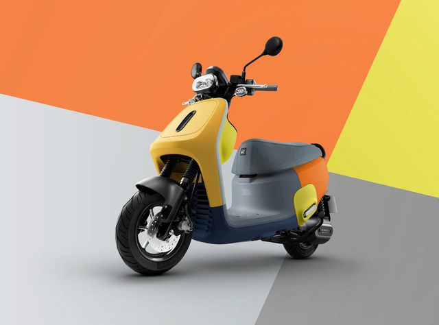 Motor Listrik Gogoro, Sekali Isi Penuh Bisa Tempuh 170 Km! (285348)