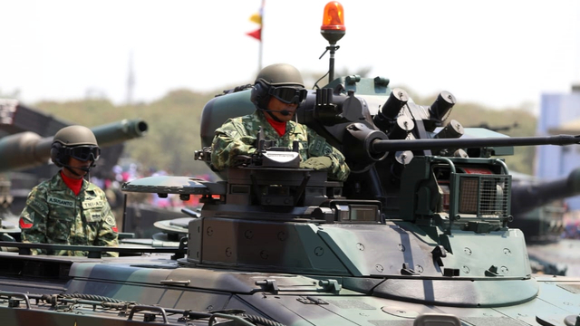 Defile Alutsista TNI saat HUT Ke-74 TNI di Lanud Halim Perdanakusuma, Jakarta TImur, Sabtu (5/10/2019). Foto: Helmi Afandi Abdullah/kumparan