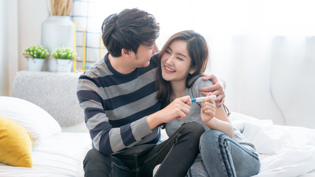 Sulit Jalani LDR, 4 Zodiak Ini Punya Bahasa Cinta Sentuhan Fisik (525897)