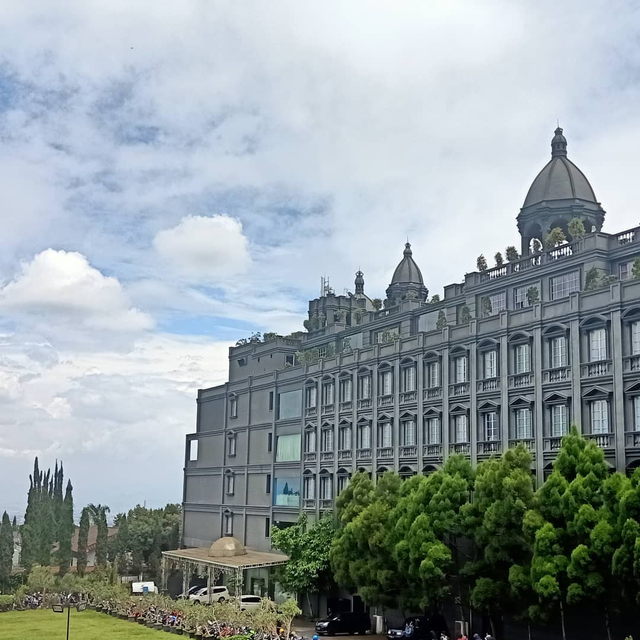 5 Spot Instagramable di G.H. Universal Hotel Bandung, Wajib Foto-foto