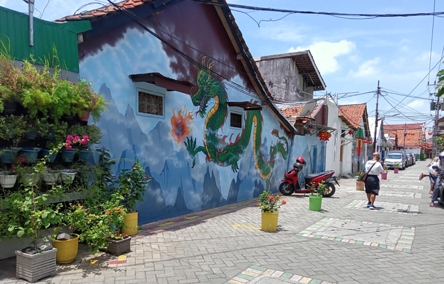 Menelusuri Kampung Pecinan Kapasan Dalam, Kampung Wisata Baru di Surabaya (52117)