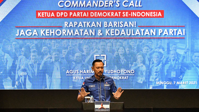 Ketua Umum Partai Demokrat Agus Harimurti Yudhoyono (AHY) saat konferensi pers usai rapat dengan Ketua DPD Partai Demokrat se-Indonesia terkait KLB Partai Demokrat, Jakarta, Minggu (7/3/2021). Foto: Fakhri Hermansyah/ANTARA FOTO