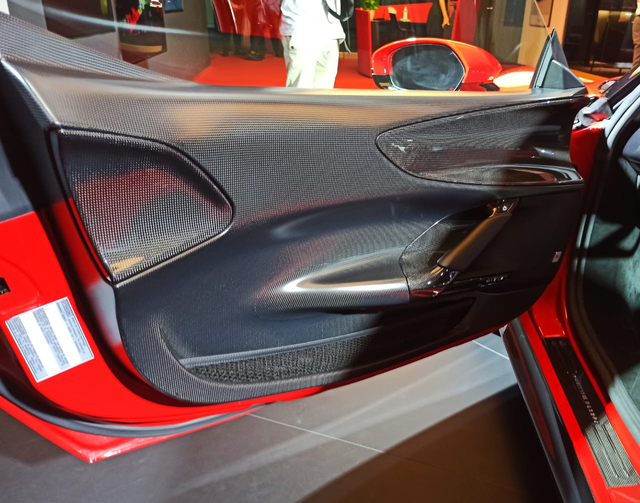 Interior Ferrari SF90 Stradale. Foto: Muhammad Ikbal/kumparan