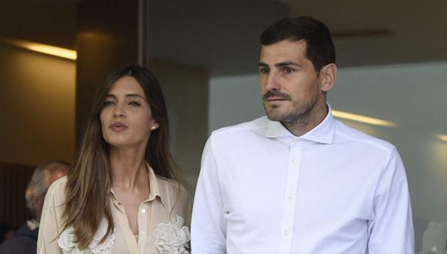 Potret kebersamaan Casillas dengan Sara. Foto: AFP/MIGUEL RIOPA