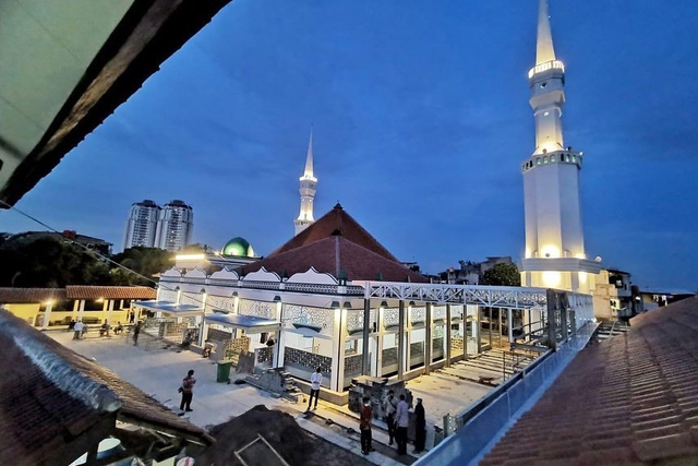 Masjid Jami Keramat Luar Batang, Penjaringan, Jakarta Utara.  Foto: Instagram/@aniesbaswedan
