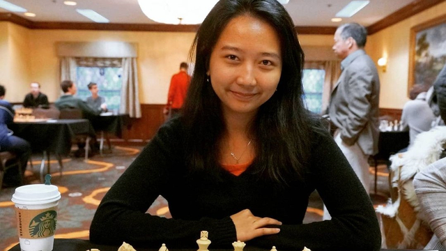 Grandmaster Wanita Catur Indonesia, Irene Kharisma Sukandar. Foto: Instagram/@irene_sukandar