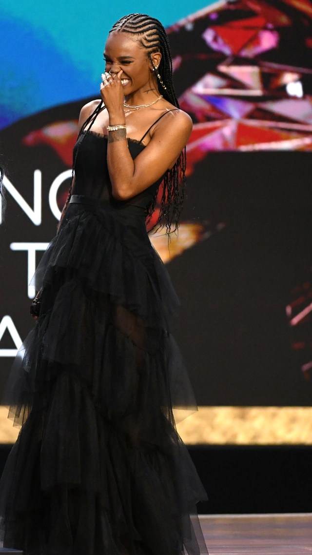 Grammy Awards Kembali Digelar, Ini Potret Gaun Terbaik & Terburuk para Selebriti (146034)