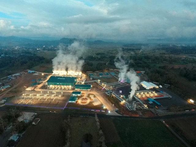 Di tengah pandemi, produksi setara listrik geothermal Pertamina tahun 2020 lebih tinggi 14 persen dari target. Foto: Pertamina