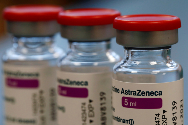 Ilustrasi vaksin corona AstraZeneca.
 Foto: Gonzalo Fuentes/REUTERS