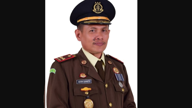 HAYIN Suhikto, Kepala Kejari Rengat, Indragiri Hulu, Riau. 