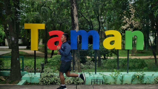 Fasilitas taman kota di Palembang yang ramah anak, Rabu (16/3) Foto: ary priyanto/Urban Id