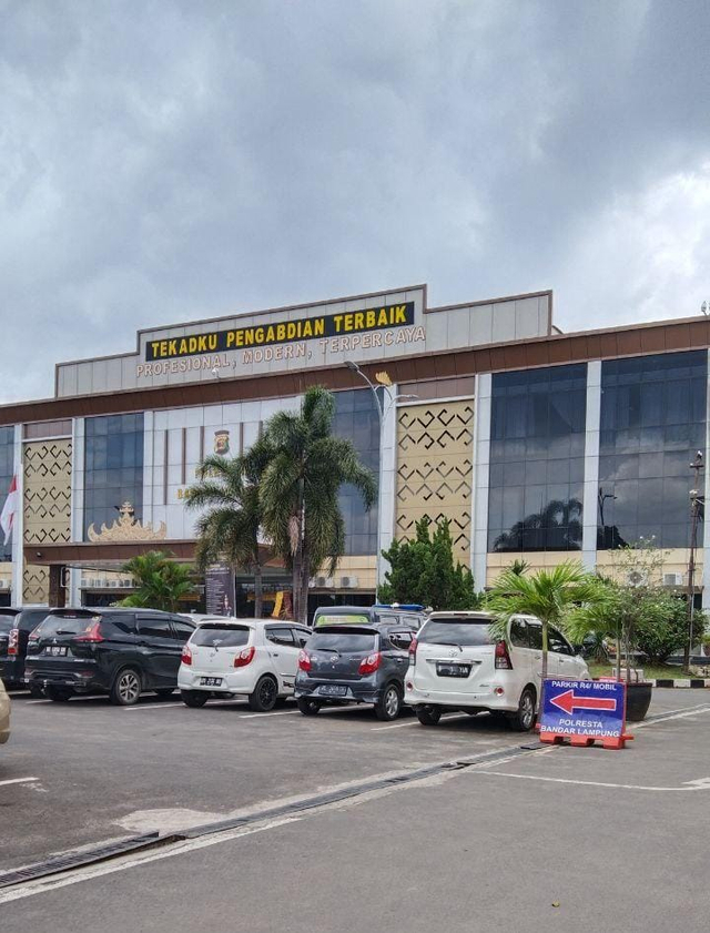 Gedung Polresta Bandar Lampung. | Foto : Bella Sardio/ Lampung Geh