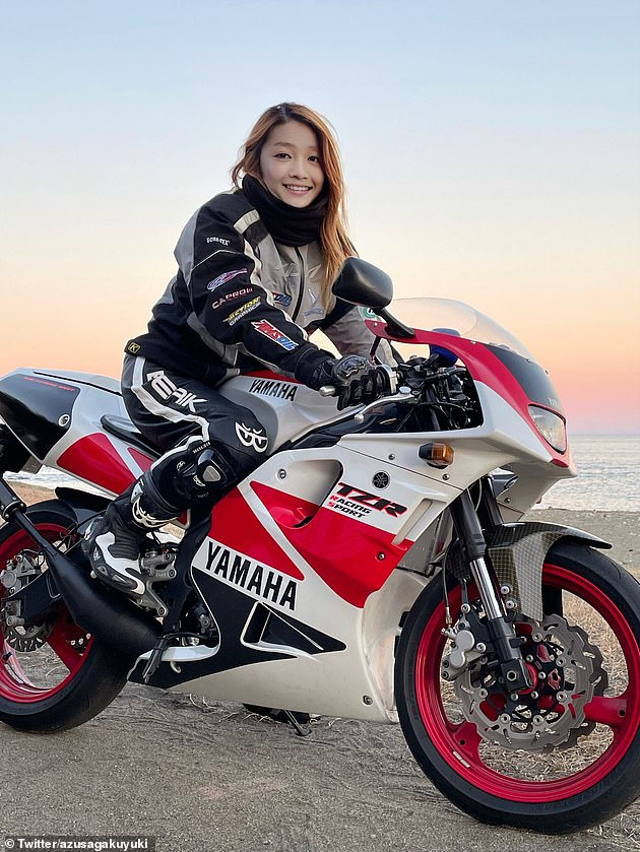 Biker Cantik dari Jepang Bikin Heboh Netizen, Ternyata Seorang Pria 50 Tahun (34278)
