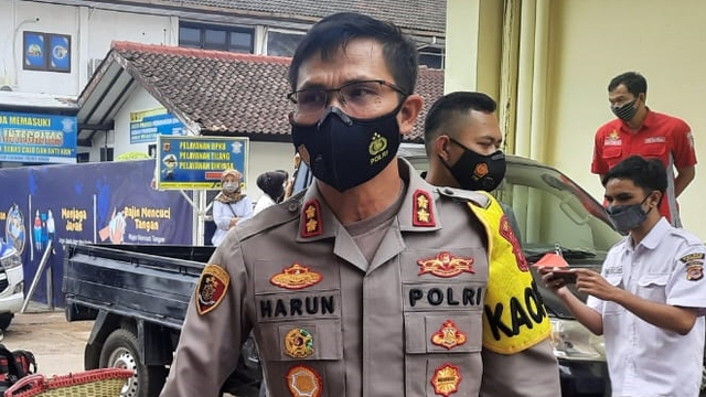 Polisi Masih Buru Maling yang Gondol Sekarung Paket Kurir SiCepat di Bogor (14757)