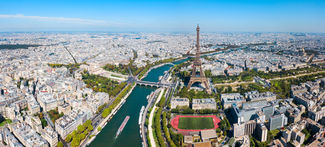 Paris Aerial View. Foto : Shutterstock oleh Saiko3p