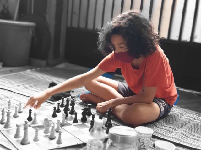 Satria Duta, pemain catur cilik. Foto: Istimewa/Dok Pribadi Keluarga Duta Satria