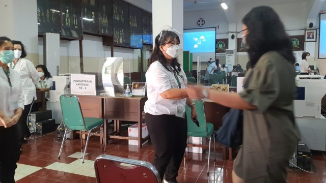 Sentra Vaksinasi Serviam (SVS) di Sekolah Santa Ursula, Jalan Lapangan Banteng Utara No. 10, Jakarta Pusat. Foto: Dok. Istimewa