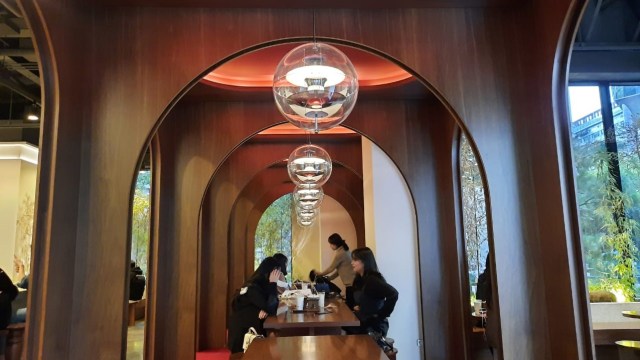 Jeokdang, Cafe Klasik dengan Menu Serba Kacang Merah di Korsel (93852)