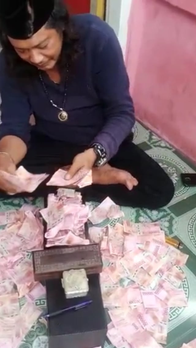 Pria di Bekasi bisa gandakan duit. Foto: Dok. Istimewa