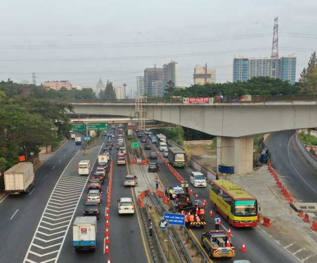 Contraflow di Tol Dalam Kota. Foto: dok. Jasa Marga