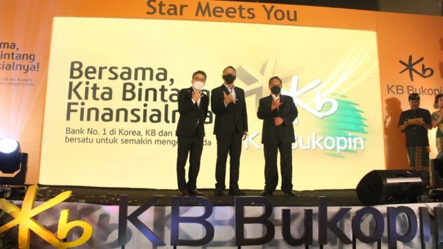 KB Bukopin perkenalkan logo baru perusahaan. Foto: Bank Bukopin