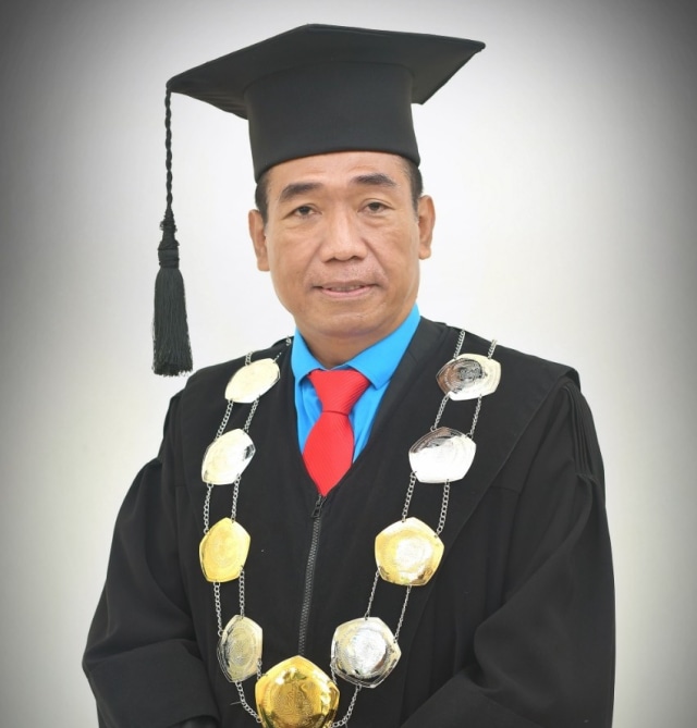 Rektor ITSK RS dr Soepraoen, Arief Efendi.