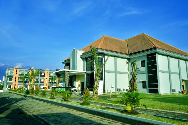 Institut Teknologi, Sains, dan Kesehatan (ITSK) RS dr. Soepraoen.