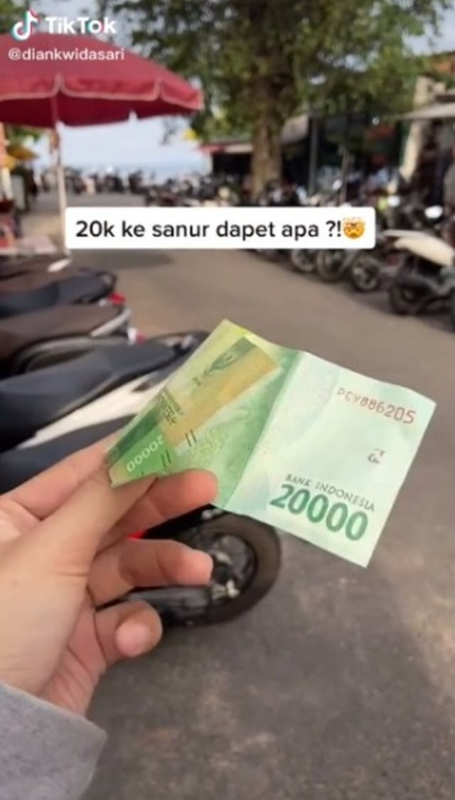 Viral uang Rp20 ribu bisa jajan sepuasnya di Pantai Sanur, Bali. (Foto: TikTok/@diankwidasari)