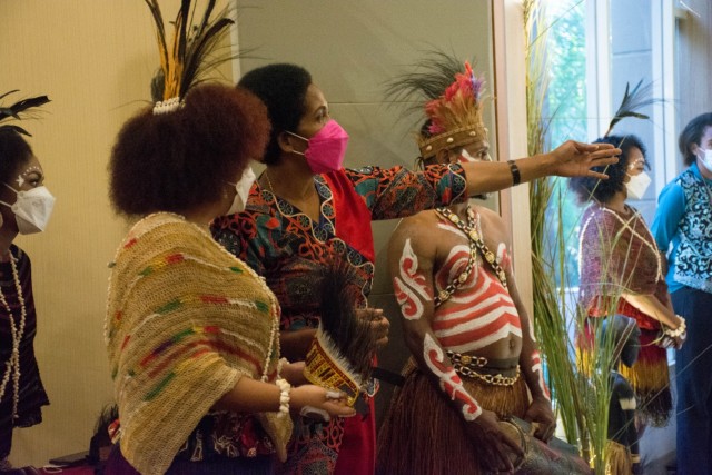 Batik Papua Makin Eksis, Begini Faktanya! (6749)