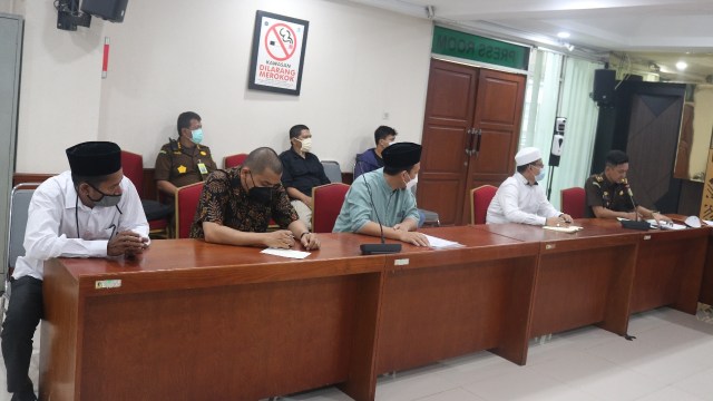 Kejagung: Tim Hukum Habib Rizieq Minta Maaf soal Insiden Penolakan Sidang Online (949612)