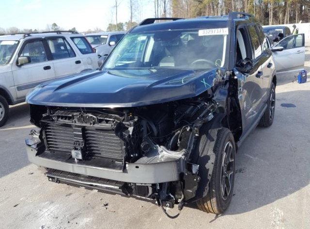 Bekas Tabrakan, Mobil Ford Ini Malah Jadi Rebutan (82070)