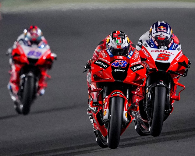 Tim Ducati memimpin awal race MotoGP Qatar 2021. Foto: Crash