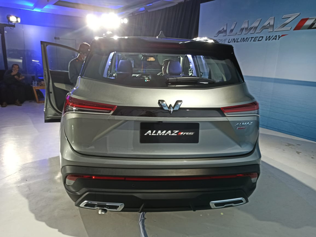Wuling Almaz RS Resmi Dijual di Indonesia, Langsung Dapat Potongan Rp 16 Juta (257706)