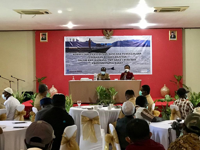 Suasana saat workshop rencana pengelolaan perikanan berkelanjutan di Hotel Grand Papua Kaimana