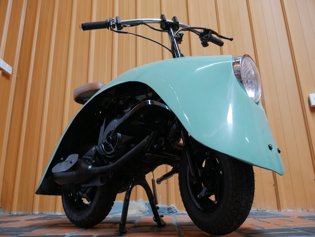 Tampilan depan Yamaha Fino dengan konsep modifikasi Volkspod. Foto: dok. Rainbow Moto Builder