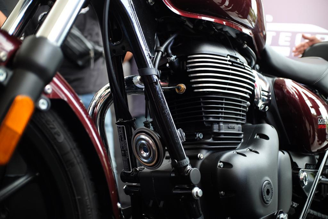 Foto: Ini Wujud Royal Enfield Meteor 350, Moge Seharga Rp 80 Jutaan! (310288)