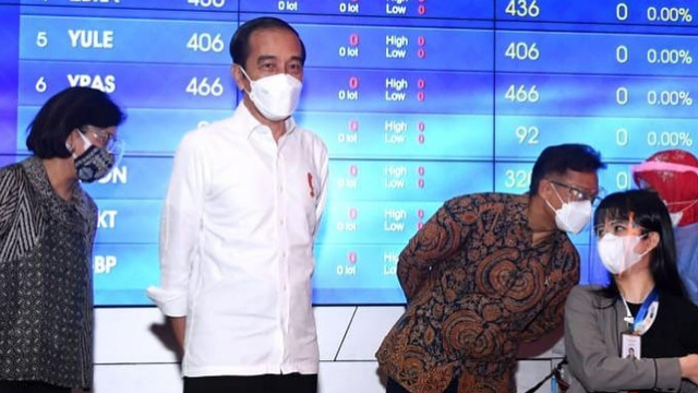 Menaksir Cuan Kimia Farma dari Vaksin Berbayar, Setara 70 Kali Laba Setahun? (85723)