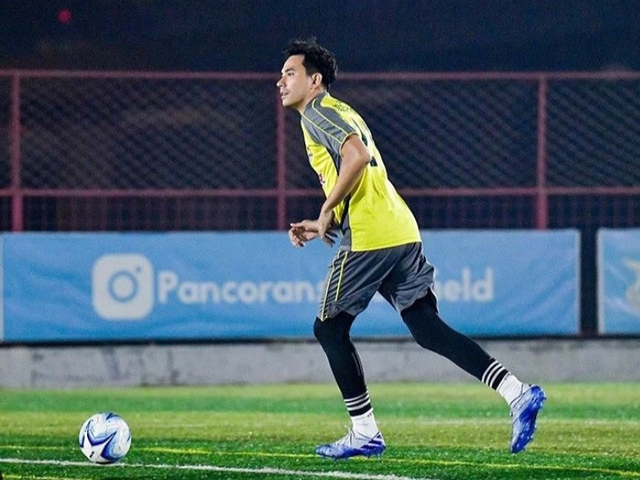 Darius Sinathrya ketika memperkuat Selebritis FC. (Foto: Instagram @selebritisfc)