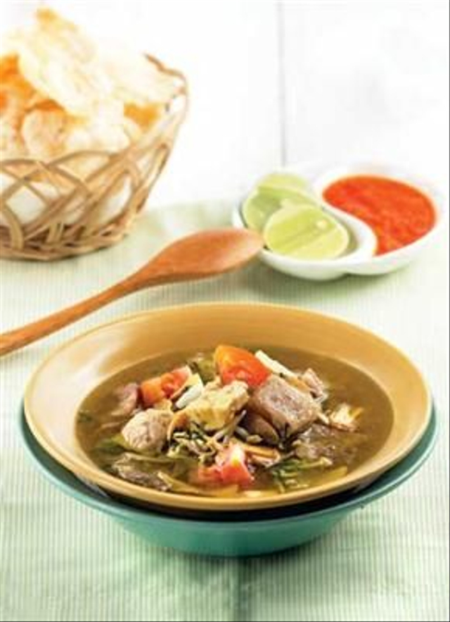 Ilustrasi soto solo. Sumber: id.pinterest.com