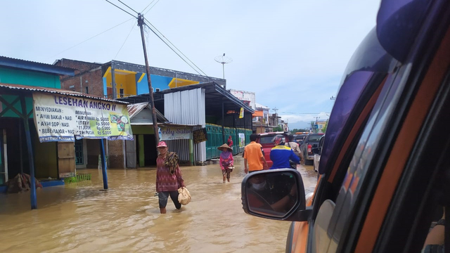 Banjir melanda Bima, NTB. Foto: BNPB