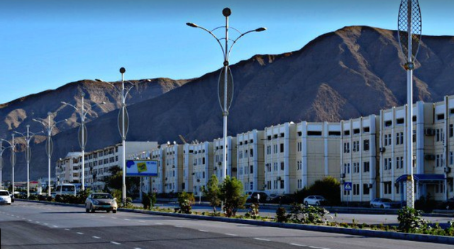 Suasana salah satu kota di Negara Turkmenistan (Sumber foto: vepa dari google maps)